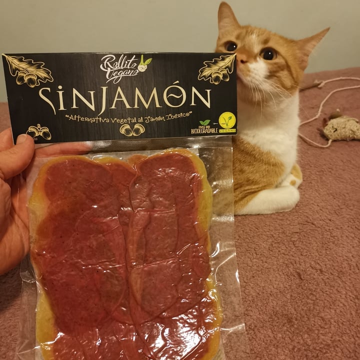 photo of Rollito Vegano Sin jamón shared by @aaronchoi on  16 Apr 2021 - review