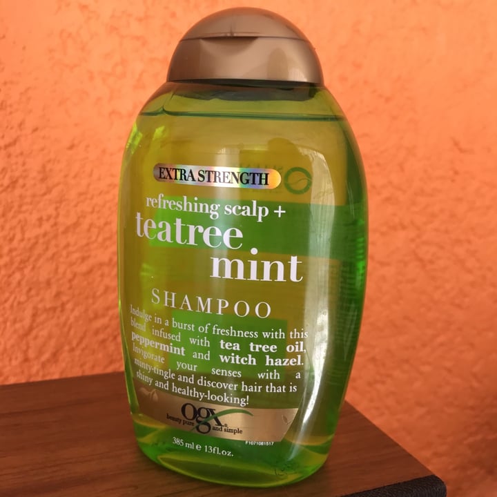photo of OGX Beauty Shampoo teatree mint shared by @marianaissa1 on  05 Jul 2020 - review