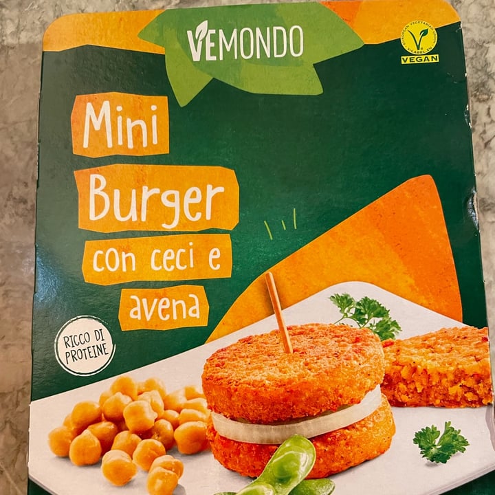 photo of Vemondo Mini Burger con Ceci e Avena shared by @ery1973 on  11 Mar 2022 - review