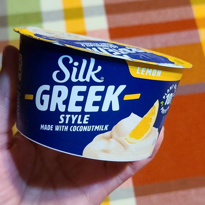 photo of Silk Lemon Greek Style Yogurt Alternative shared by @agreene428 on  12 Mar 2022 - review