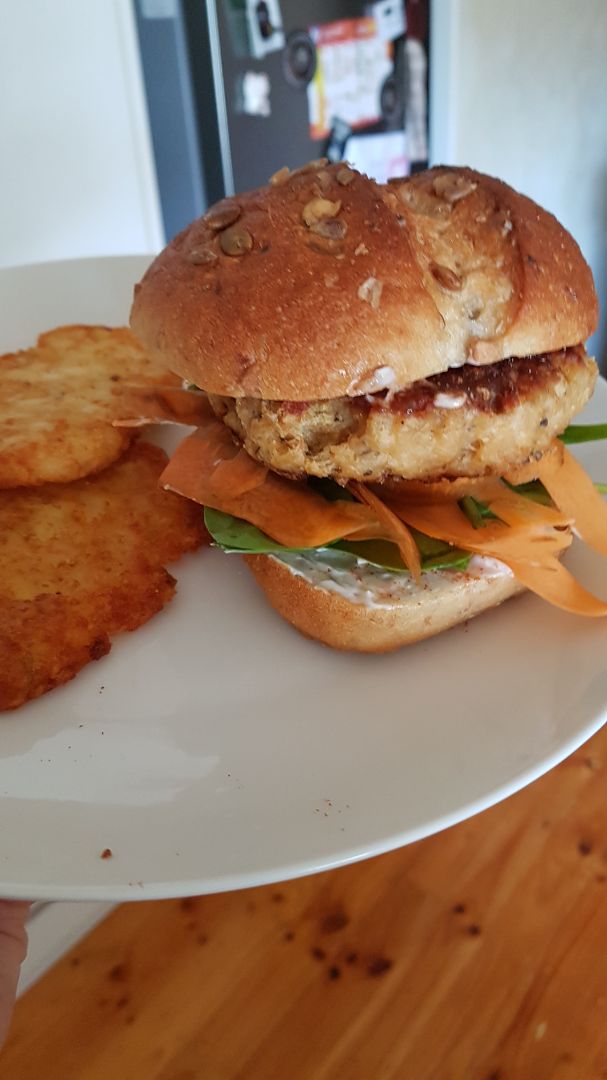 review photo of Unreal Co. Chick'n Burger shared by @nae on 19 Aug 2019 - review