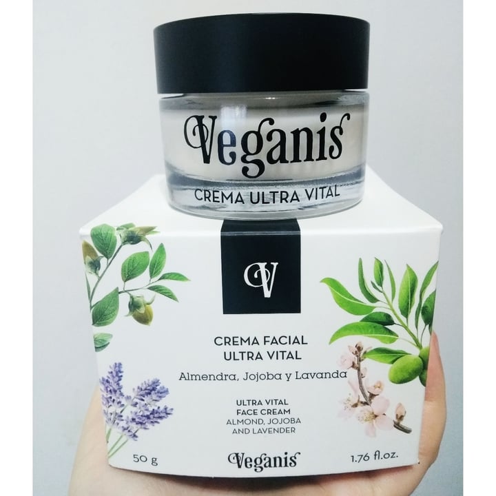 photo of Veganis Crema Facial Ultra Vital shared by @belenvegan on  29 Apr 2021 - review
