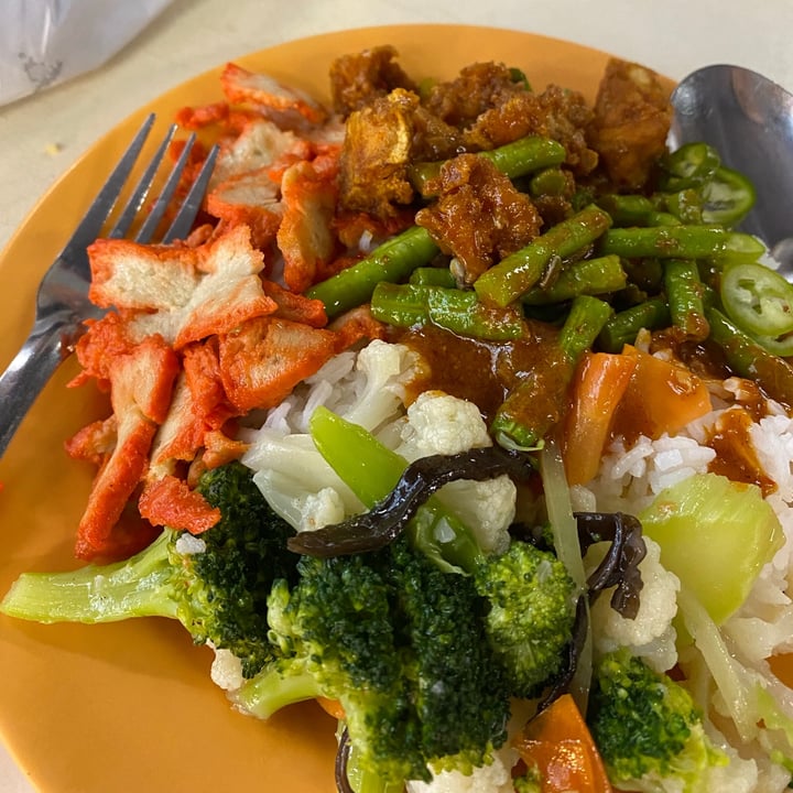 photo of Bishan Vegetarian Mixed Veg Rice shared by @yanxiangg on  27 Nov 2020 - review