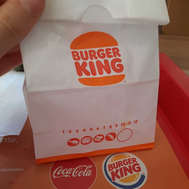 photo of Burger King Plant based nuggets shared by @veronicamancini94 on  09 May 2022 - review