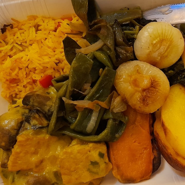 photo of Alhambra Risto veg Vegan dinner shared by @lenanoel on  10 Mar 2022 - review