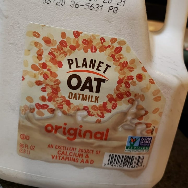 photo of Planet Oat Oatmilk Original shared by @korbinbarks5000 on  31 Aug 2021 - review