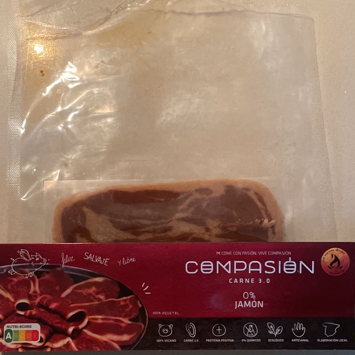 photo of Come Compasión Carniceria Vegetal jamón shared by @nurinur on  24 Nov 2022 - review