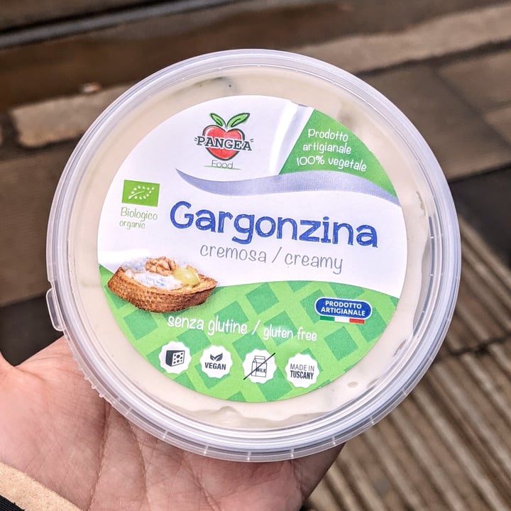 review photo of Pangea Foods Gargonzina shared by @mchiarag on 08 Feb 2021 - review