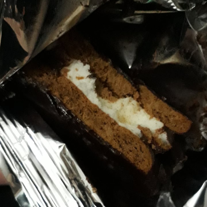 review photo of Un Rincón Vegano Alfajor de Limón shared by @dbg on 01 Jun 2021 - review