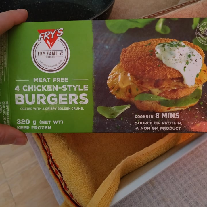 photo of Fry's Family Food Chicken-Style Burgers shared by @veganforever72 on  01 Dec 2020 - review