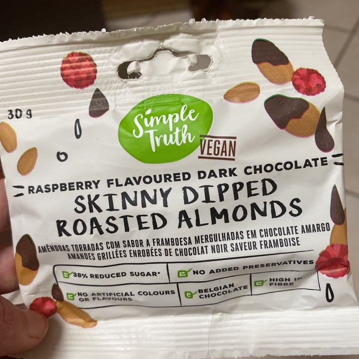 photo of Simple Truth Raspberry chocolate almonds shared by @ymeyer on  24 Aug 2021 - review