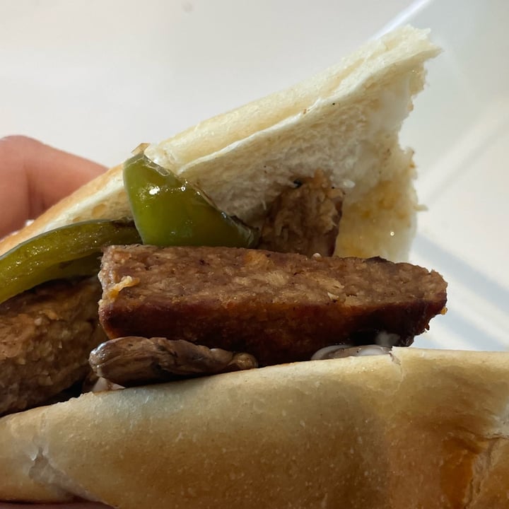 review photo of Meta Burger Philly Cheesesteak shared by @nicolemanoo on 27 Dec 2021 - review