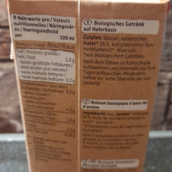 photo of Allos Hafer Drink naturell/ oat milk without added sugar shared by @sbirurossa on  24 Jul 2022 - review