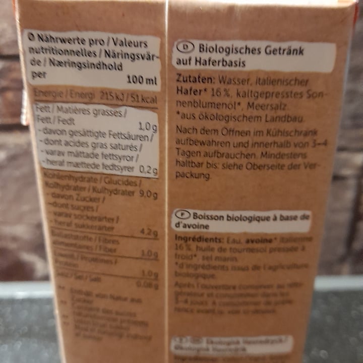 review photo of Allos Hafer Drink naturell/ oat milk without added sugar shared by @sbirurossa on 24 Jul 2022 - review