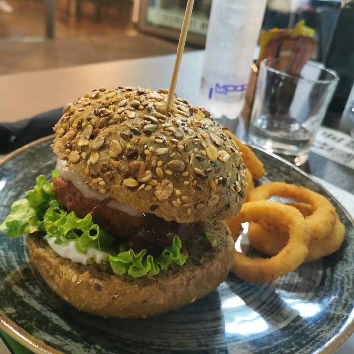 review photo of TOBURGER - La tua Hamburgeria di Fiducia Fantasia shared by @tylly on 29 Aug 2022 - review