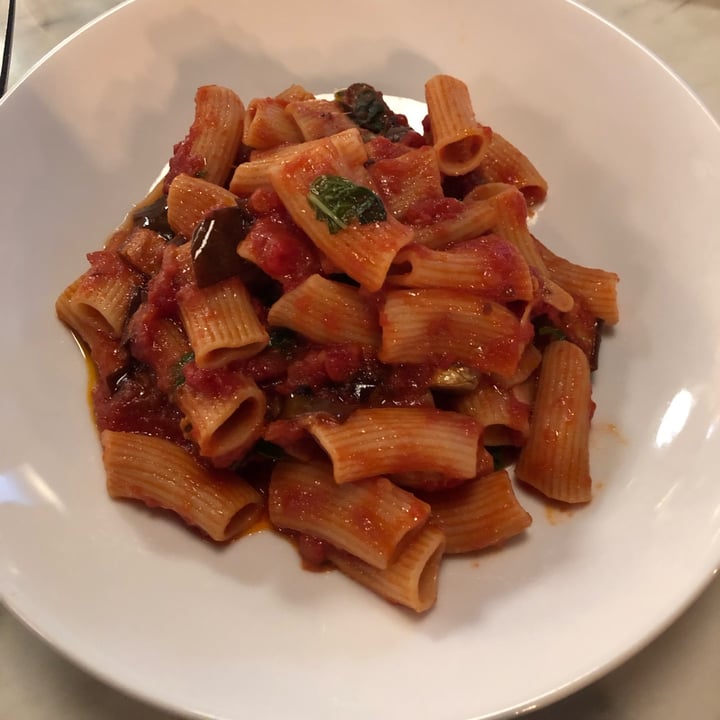 photo of Parcheggio Eggplant Rigatoni shared by @cassalyssaa on  25 Feb 2022 - review
