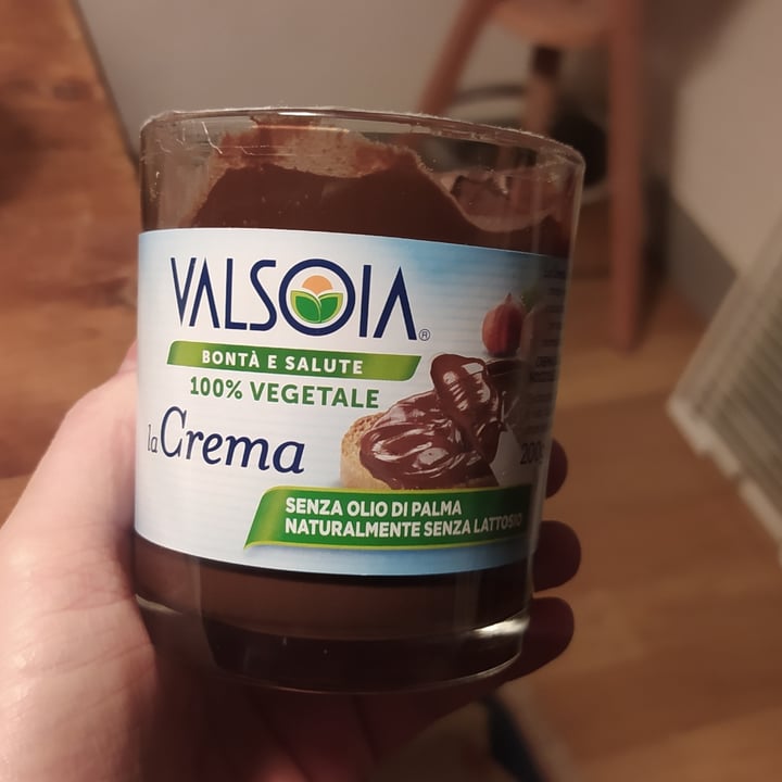 photo of Valsoia Crema alla nocciola shared by @martinaaaaa on  28 Feb 2022 - review