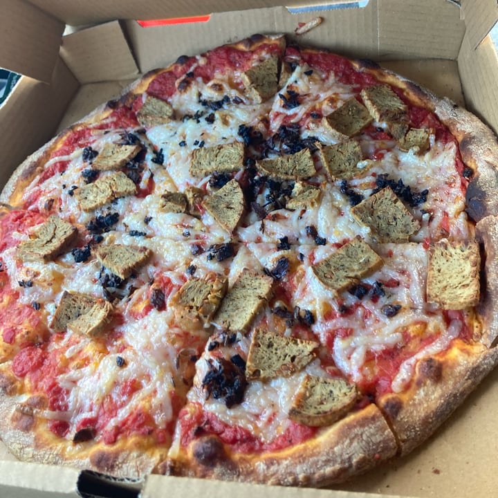 review photo of Cibo Pizza Chef Recommendation shared by @cleanplateclub on 30 Dec 2021 - review