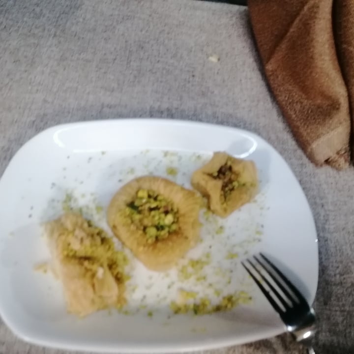 photo of Layalina baklava shared by @giuseppevece on  17 Nov 2022 - review