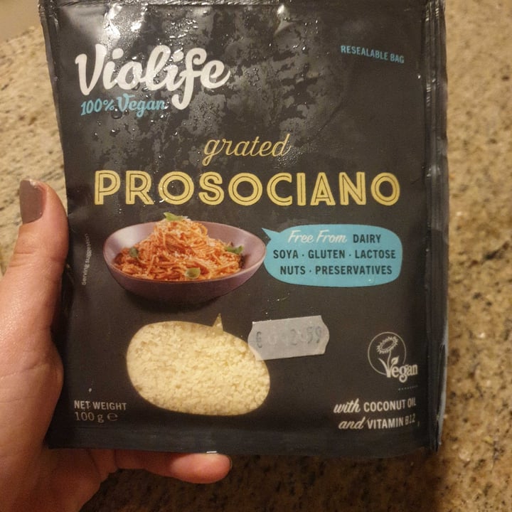 photo of Violife Prosociano Grated shared by @natachadesmet on  17 Nov 2022 - review
