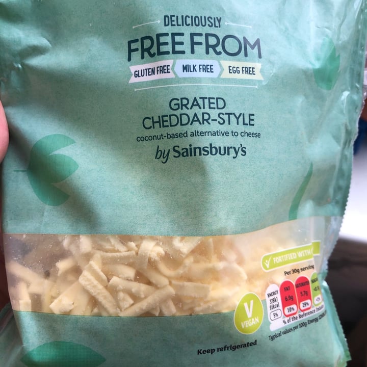 photo of Sainsbury's Deliciously Free From Grated Cheddar-Style shared by @cloudnineberry on  29 Aug 2021 - review
