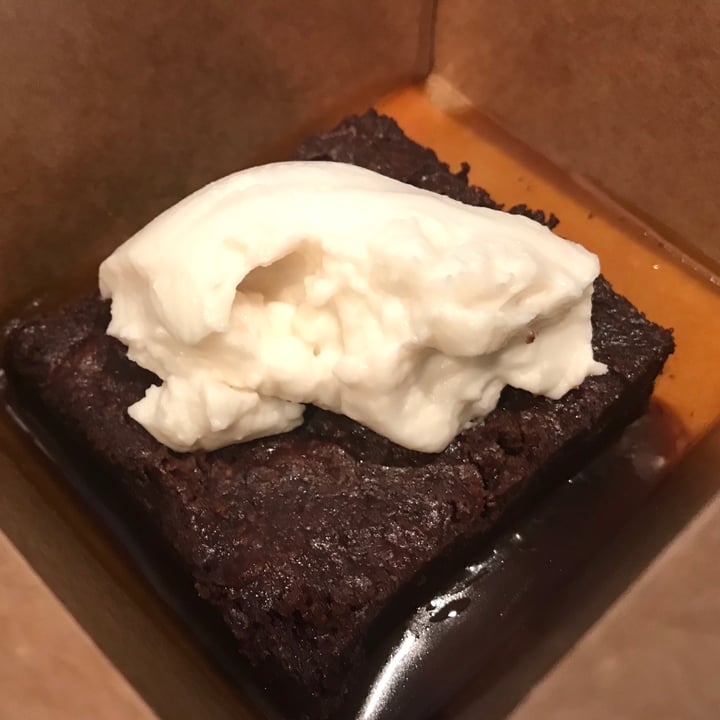 photo of Above Ground Brownie shared by @citybythbayvegan on  25 Apr 2020 - review