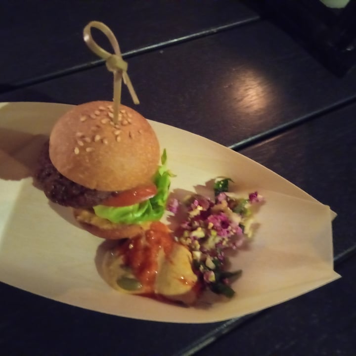 photo of Mallow plant based slider shared by @veganspicegirl on  16 Oct 2022 - review