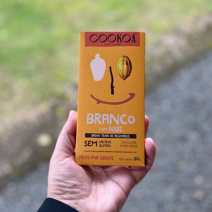 photo of Cookoa Chocolate Branco Com Nibs Baixo Teor Açúcar shared by @edersontav on  27 May 2022 - review