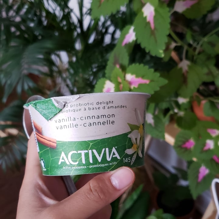 photo of Activia Dairy-Free Vanilla Cinnamon Flavor shared by @all1za on  01 Nov 2020 - review