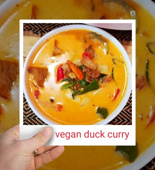 Foto do prato “Vegan Duck Curry”