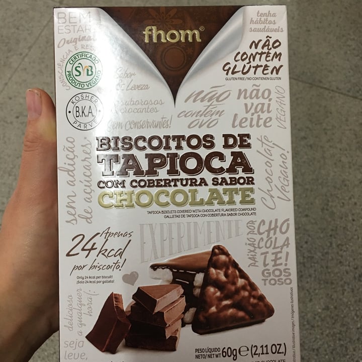 photo of Fhom Biscoitos de tapioca com cobertura sabor chocolate shared by @biaborges on  15 Jul 2021 - review