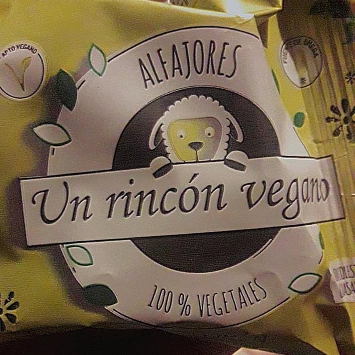 review photo of Un Rincón Vegano Alfajor de Limón shared by @lalalalisa on 30 Mar 2021 - review
