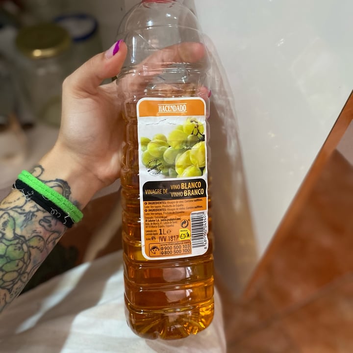 review photo of Hacendado Vinagre de vino blanco shared by @claudiasr95 on 24 Oct 2021 - review