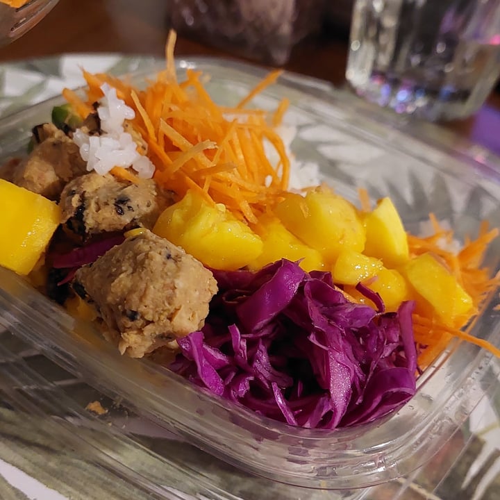 review photo of Sushi Vegano- Vicente López (Delivery) Beach Poke shared by @fermin on 24 Sep 2022 - review