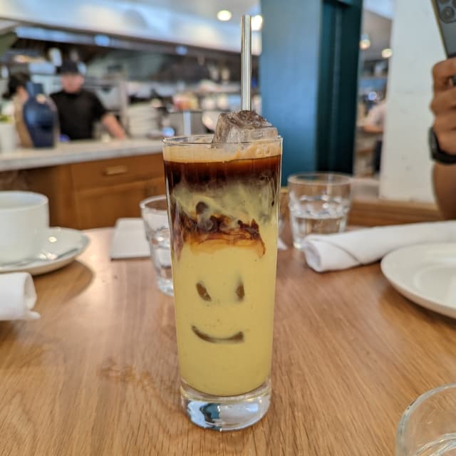 Photo of the dish “iced golden latte”