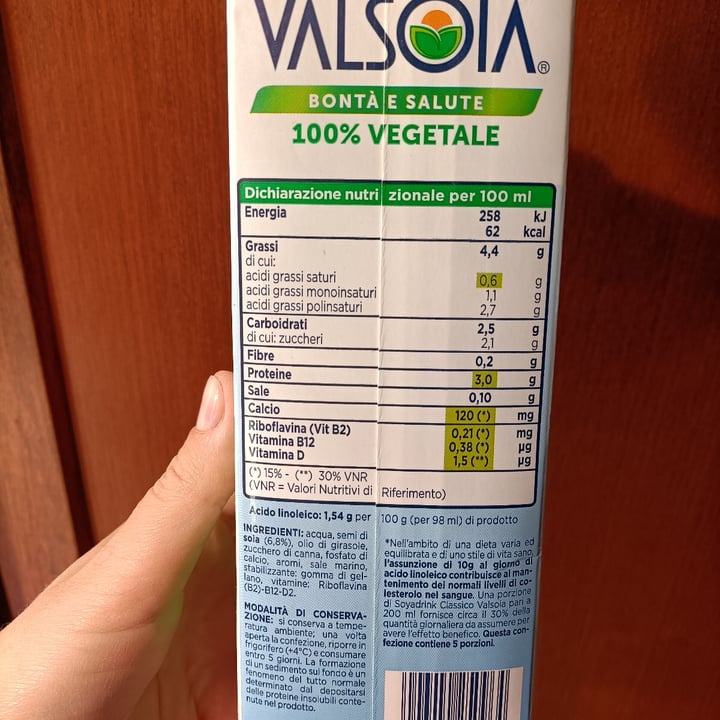 photo of Valsoia latte di soia gusto classico shared by @maka89 on  31 Oct 2022 - review