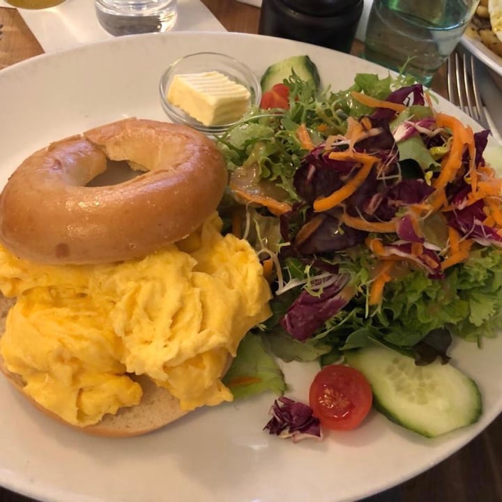 review photo of Cafe Puck Bagel & Eggs shared by @lea on 02 Jan 2019 - review