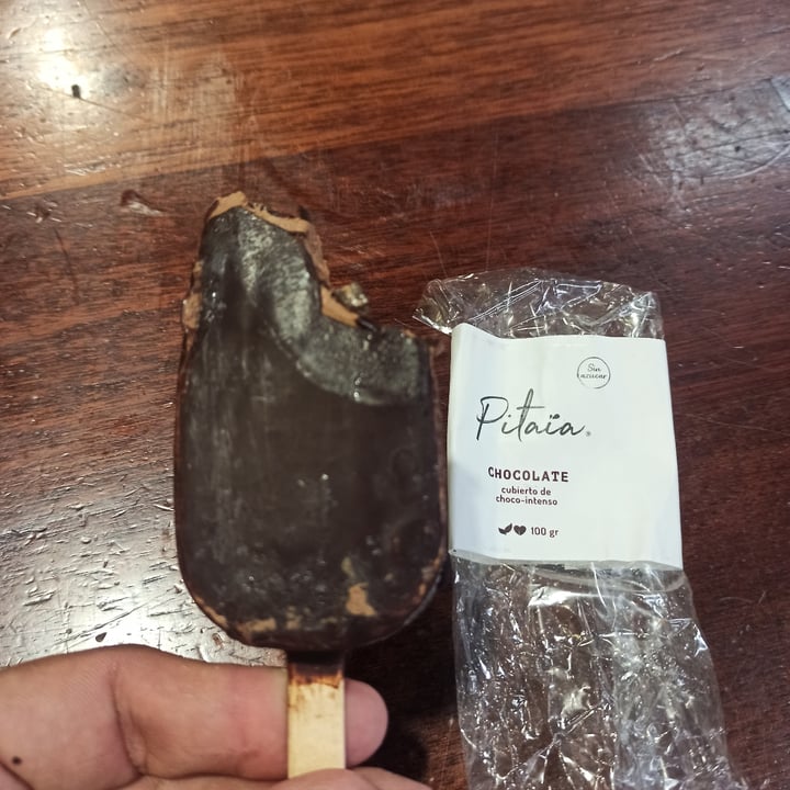 photo of Pitaia Helado De Chocolate Cubierto De Choco-Intenso shared by @emasanchez on  05 Mar 2021 - review