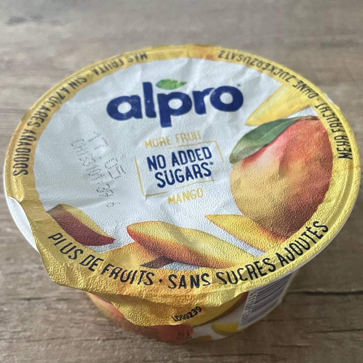 photo of Alpro Mango Yogurt (No Added Sugars) shared by @alicecaputo on  18 Apr 2022 - review