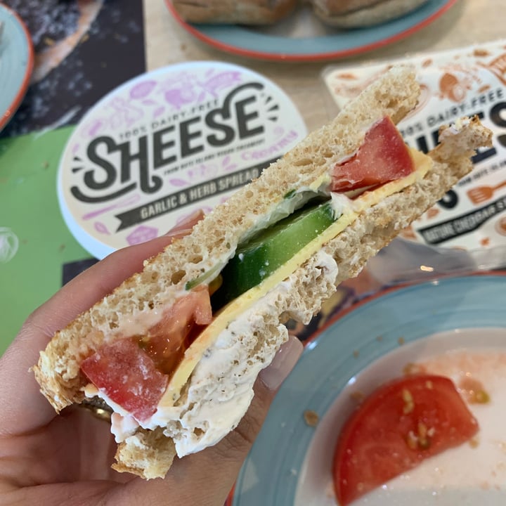 photo of Sheese Garlic & Herb shared by @vanessabejjany on  23 Dec 2021 - review