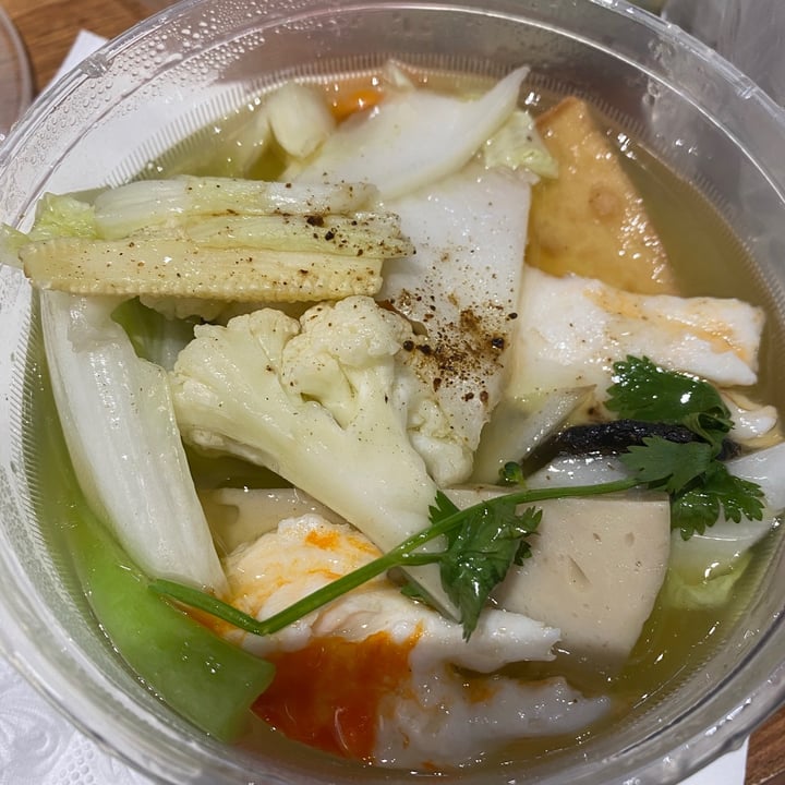 photo of Nha Hang Chay Bong Sung wet veggie noodles shared by @abillionloves on  08 Jun 2021 - review