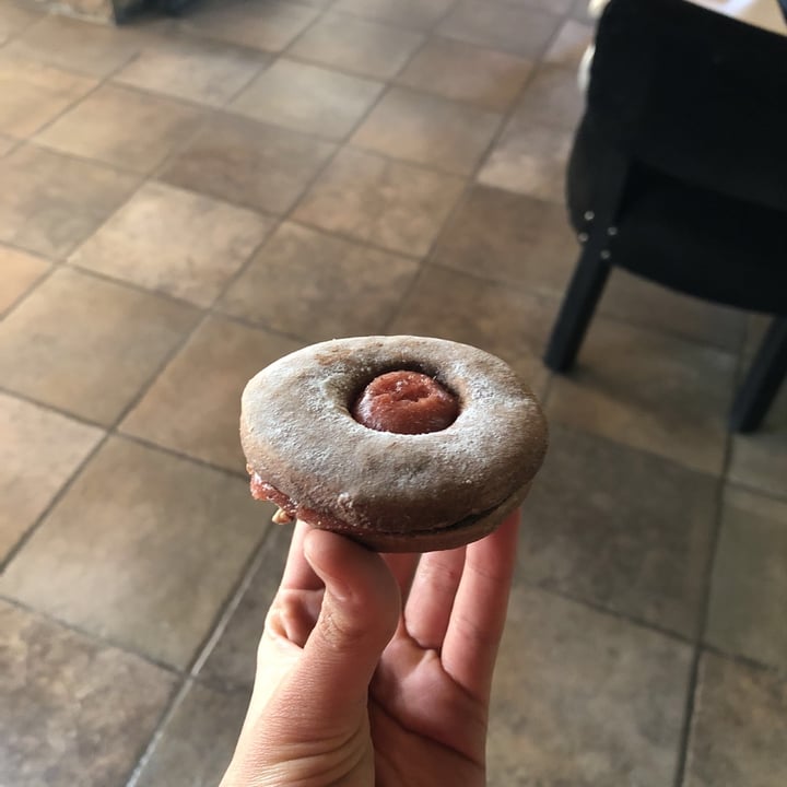 review photo of El búho panadería Alfajores shared by @lolaara on 01 Sep 2020 - review