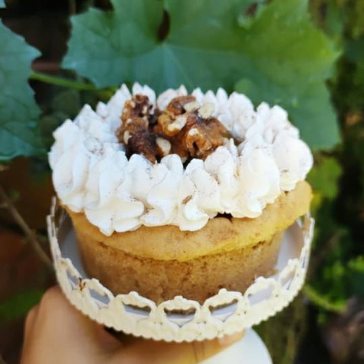 review photo of Panadería DyD Tarta de manzana y nueces shared by @nanni696 on 18 Aug 2021 - review