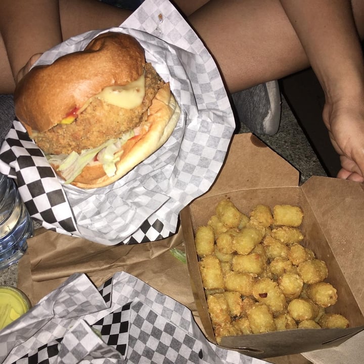 review photo of THUNDER VEGAN FOOD BBQ “pollo” shared by @carmenhb on 23 Jul 2020 - review