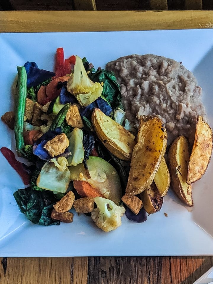 photo of Ravens Restaurant Braised Tempeh shared by @ckvegan on  01 Aug 2019 - review