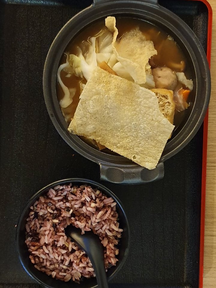 photo of Simple Life Herbal Soup with 10 Grain shared by @shengasaurus on  20 Nov 2019 - review