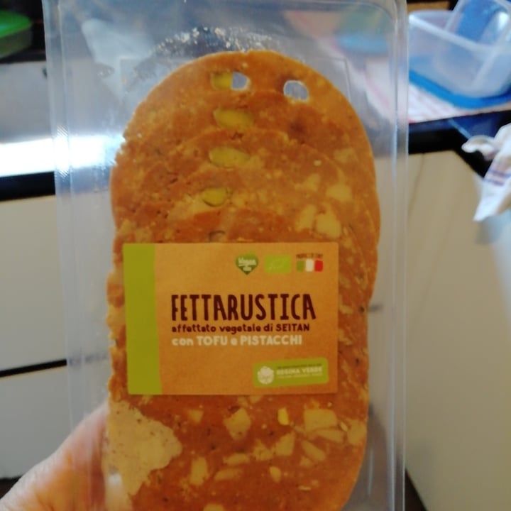 review photo of Regina Verde Fettarustica shared by @vanessavilla on 14 Apr 2022 - review
