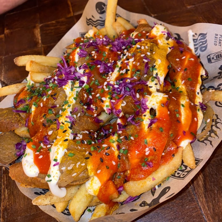 review photo of Mad Mad Vegan Berlin vegan wurst shared by @greedyfamily on 30 Jun 2022 - review