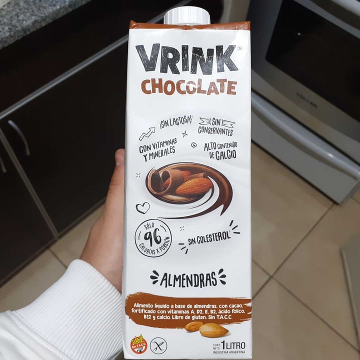 photo of Vrink Vrink Chocolate de Almendras shared by @veganmaifernandez on  02 Feb 2021 - review