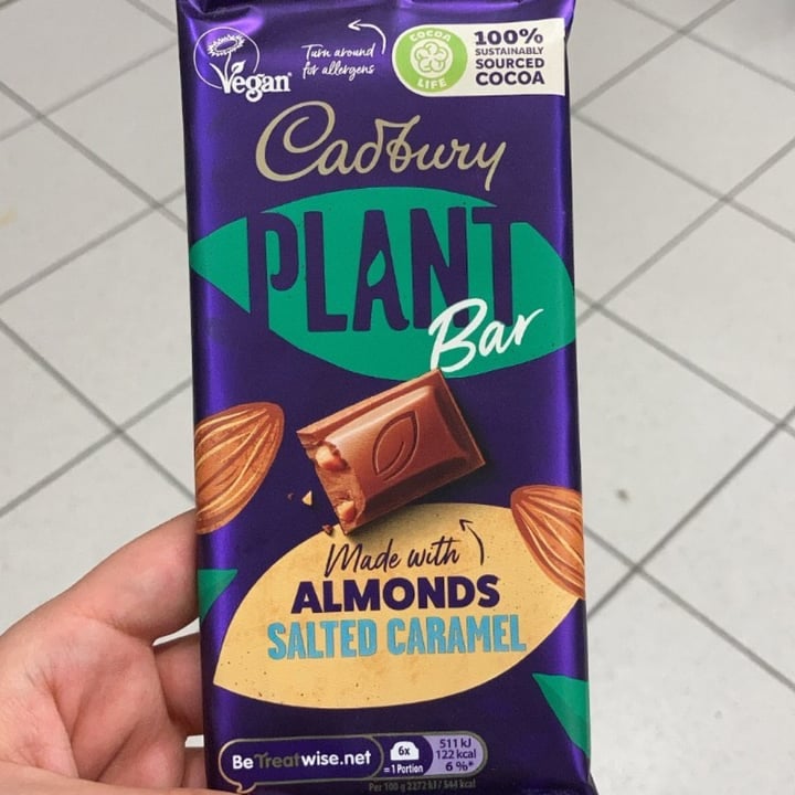 photo of Cadbury Plant Bar Salted Caramel shared by @alxjandra on  30 Jun 2022 - review